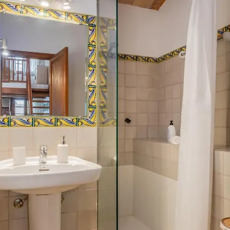 Can Avinent Villa